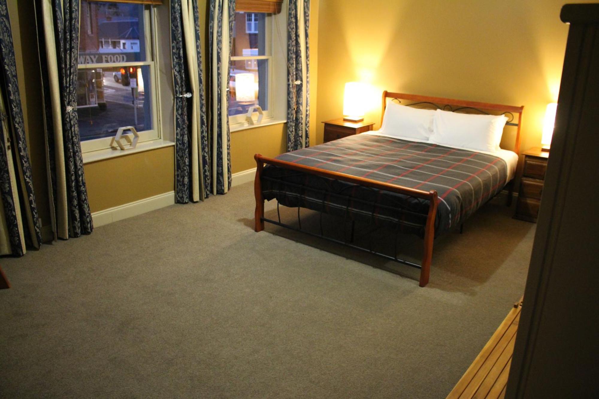 The Tasmanian Inn Hobart Extérieur photo