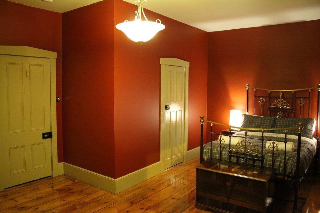 The Tasmanian Inn Hobart Extérieur photo
