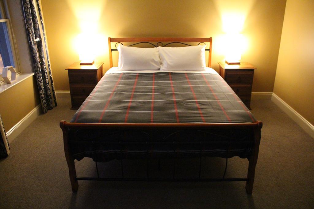 The Tasmanian Inn Hobart Extérieur photo